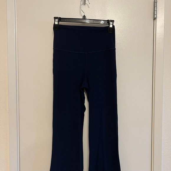 Lululemon High Rise Groove Flared Pants Nulu True Navy 4 - Picture 4 of 9